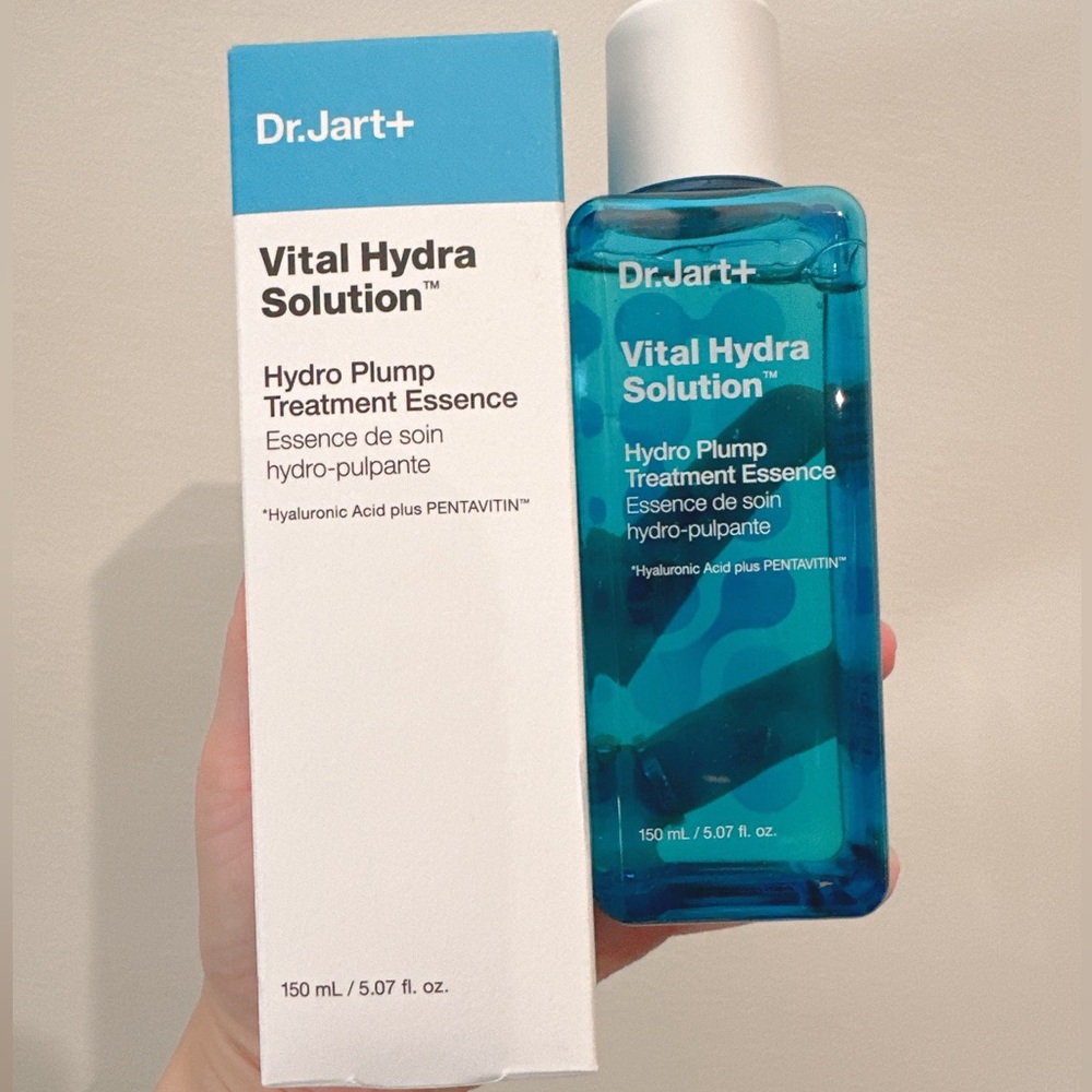 NWB Dr. Jart+ Vital Hydra Solution Hydro Plump Treatment Essence 150mL